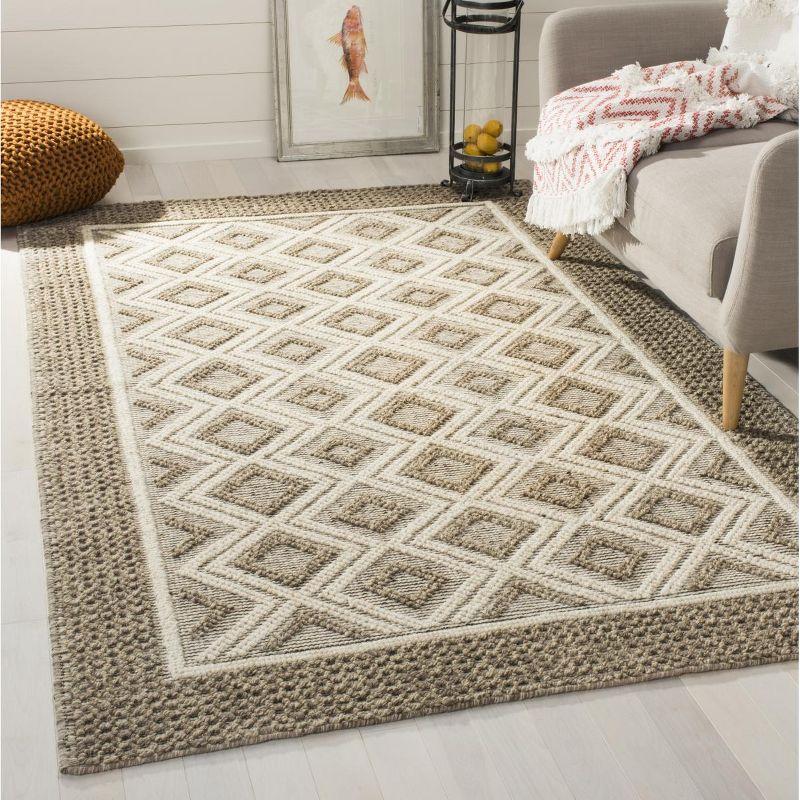 Vermont VRM212 Hand Woven Indoor Accent Rug - Beige/Ivory - 3'x5' - Safavieh