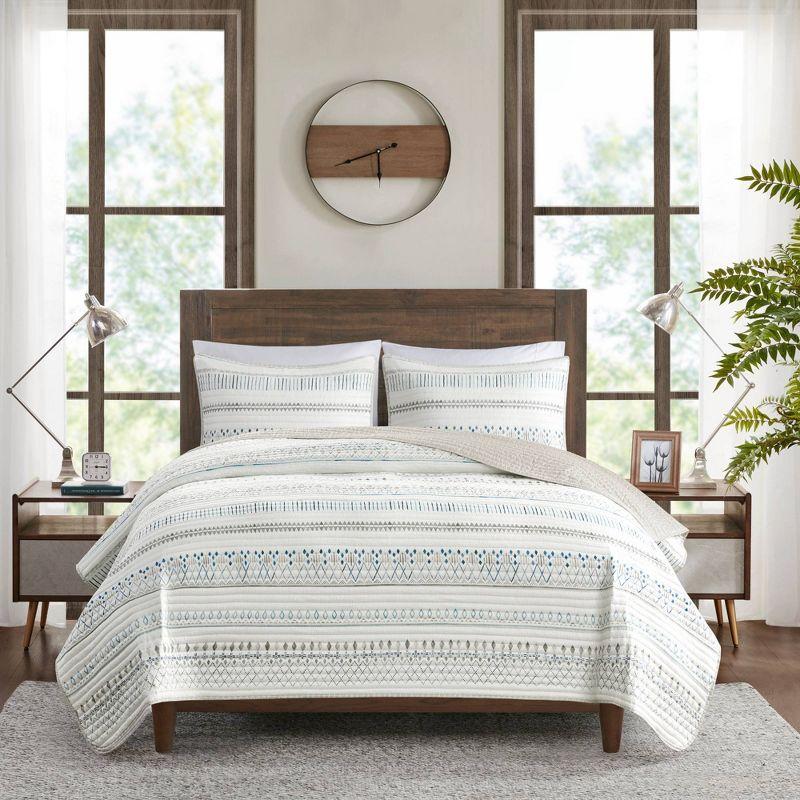 Madison Park Fraser 5 Piece Printed Seersucker Comforter Set with Throw Pillows