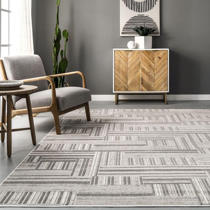 Reversible Abstract Synthetics Area Rug, 5' x 8', Gray