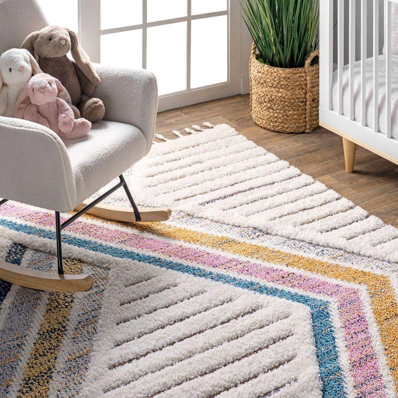 Nuloom Angela High-Low Modern Diamond Tassel Indoor Area Rug