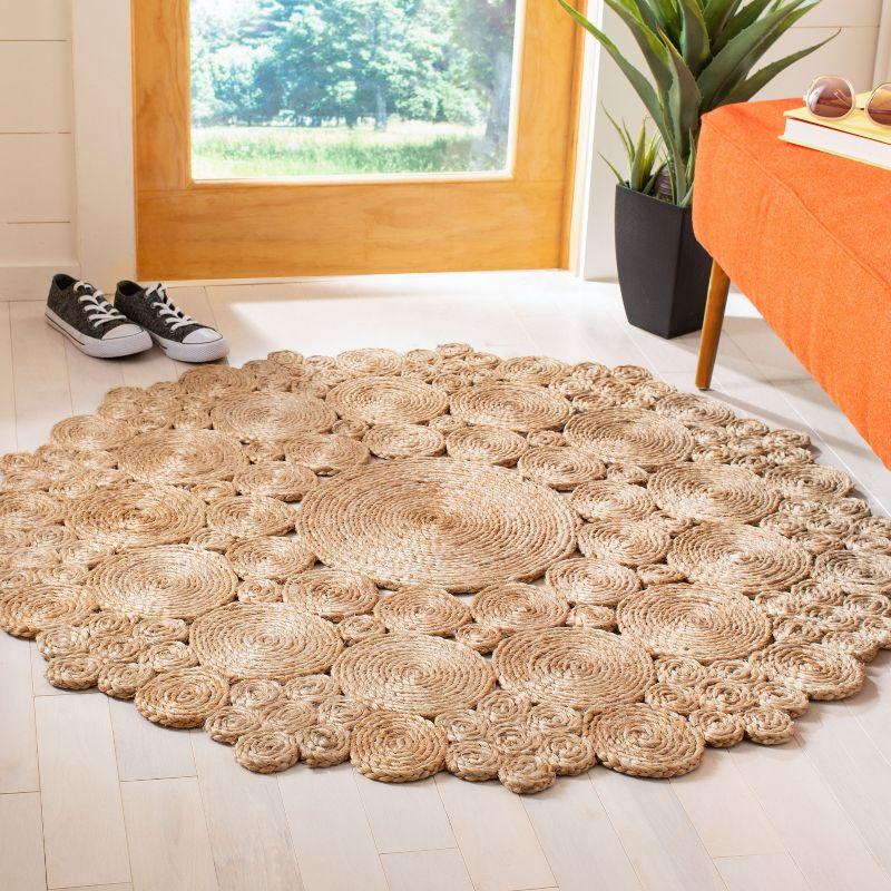 Handwoven Natural Jute Round Area Rug, 4' Diameter