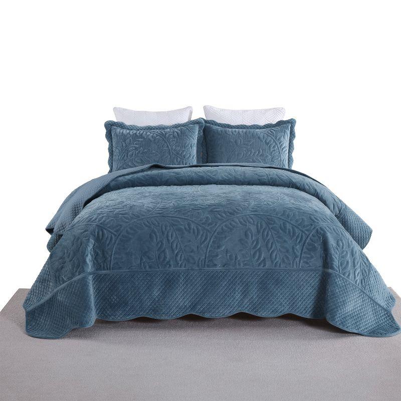 MarCielo Marcielo Oversized Embroidered Velvet Quilt Set With 2 Pillow Shams
