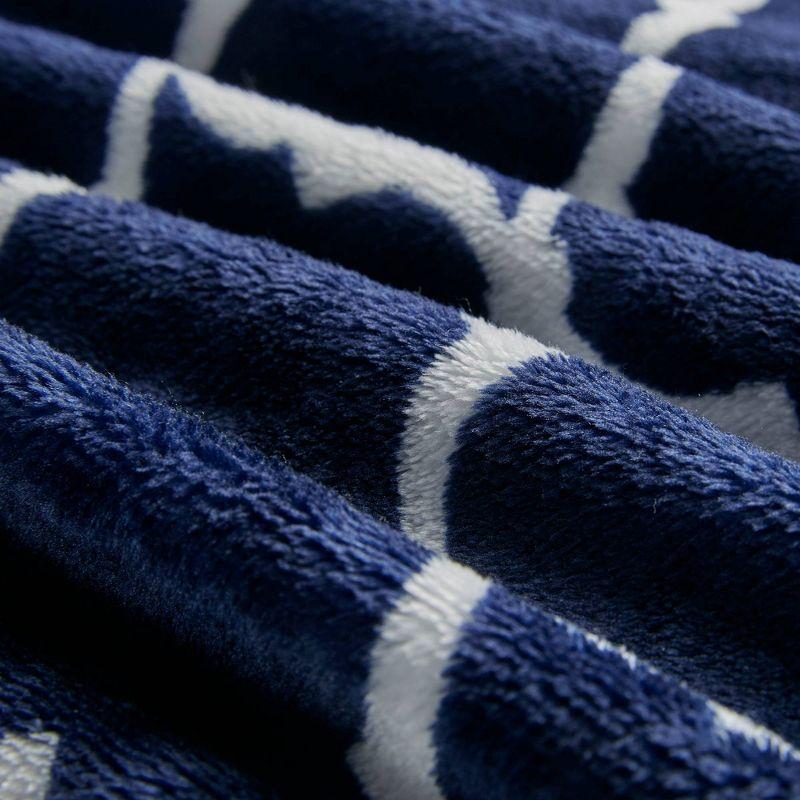 Madison Park Ogee Oversized Throw