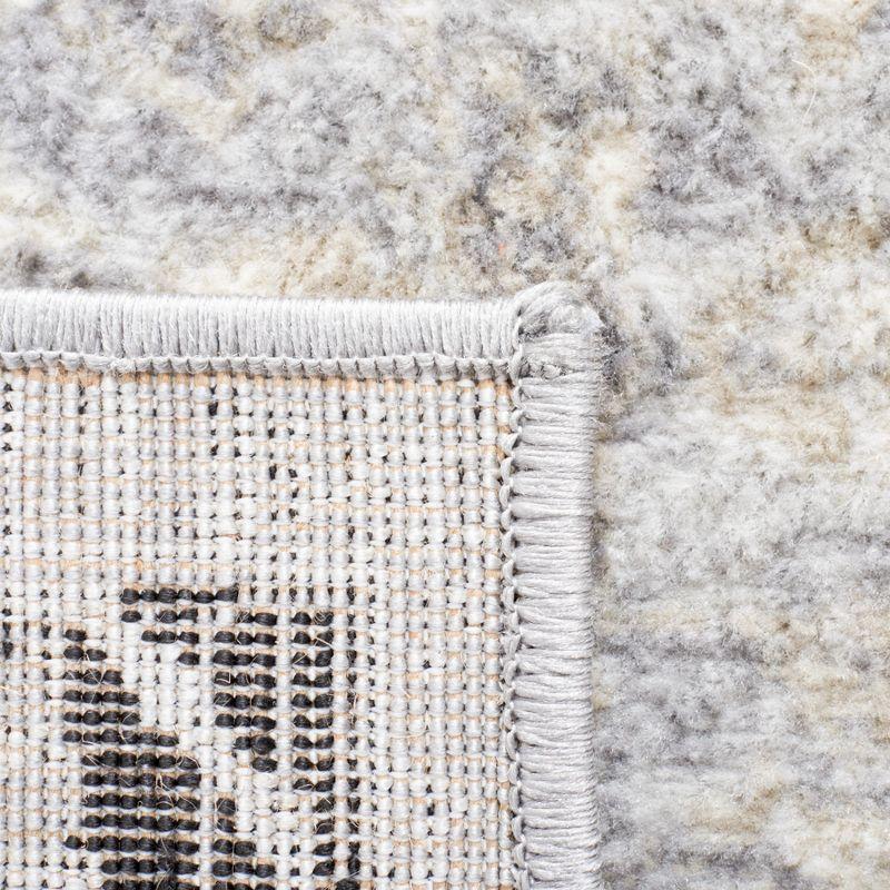 Brentwood BNT852 Power Loomed Indoor Accent Rug - Silver/Black - 3'x5' - Safavieh