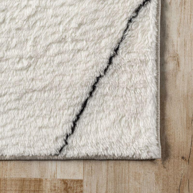 Loon Peak® Addy Trellis Machine Washable Shag Ivory Area Rug