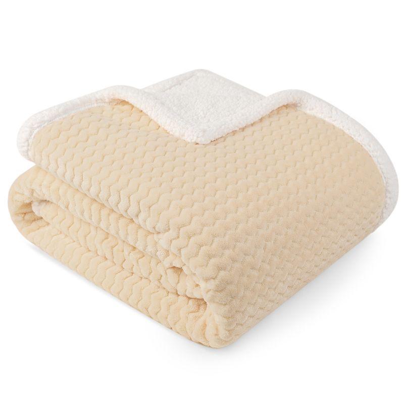 Pavilia Hand Woven Throw Blanket