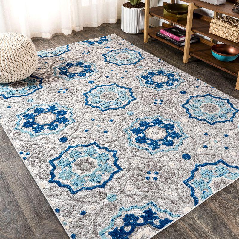 4'x6' Mediterranean Medallion Indoor/Outdoor Area Rug, Blue/Gray - JONATHAN Y