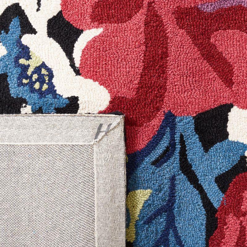 Safavieh Chelsea Hand Tufted 85% Wool, 15% Cotton Floral Rug