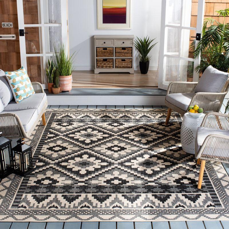 Veranda VER096 Power Loomed Indoor/Outdoor Area Rug  - Safavieh