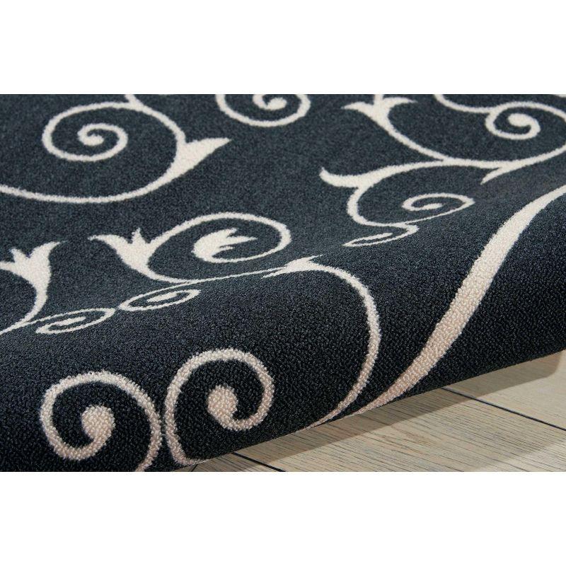 Classic Black Floral 5' x 7' Synthetic Indoor/Outdoor Area Rug