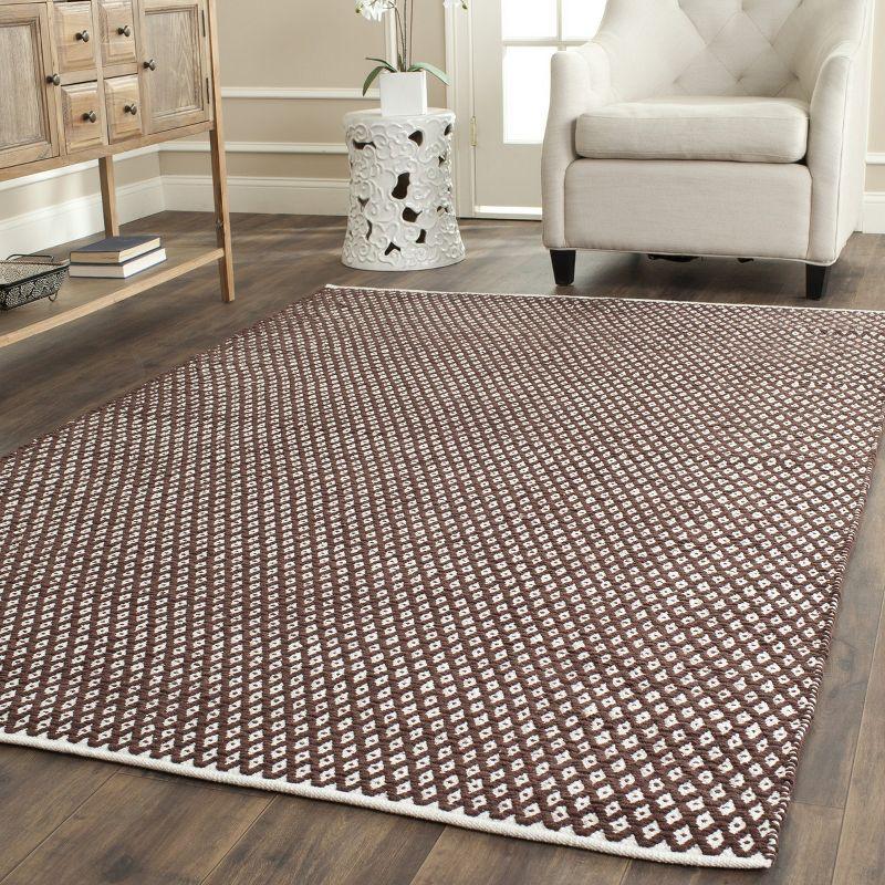 Boston BOS685 Power Loomed Area Rug  - Safavieh