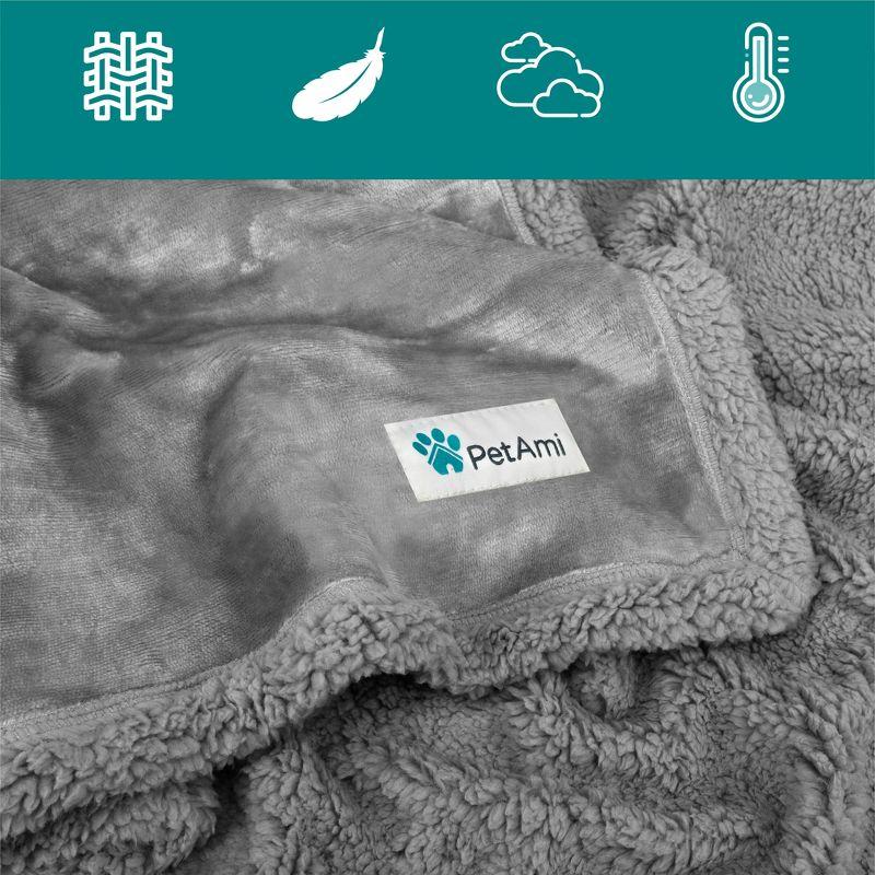 PetAmi Outdoor Pet Blanket