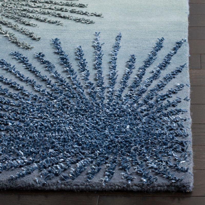 Soho SOH712 Hand Tufted Area Rug - Denim - 6'x9' - Safavieh.