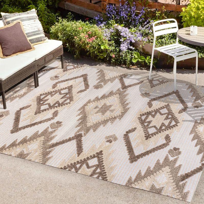 Sumak High-Low Pile Neutral Diamond Kilim Indoor/Outdoor Area Rug - JONATHAN Y