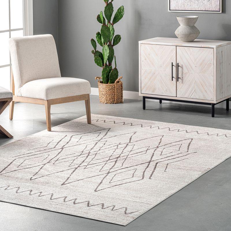 Eco-Friendly Easy-Care Beige Geometric Synthetic Area Rug, 4' x 6'