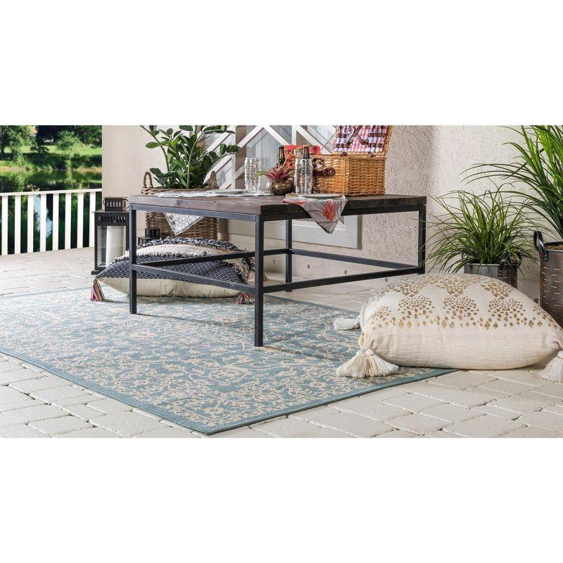 Unique Loom Outdoor Botanical Collection Area Rug - Allover (2'  x 3' 1" Rectangle Light Blue/Beige)