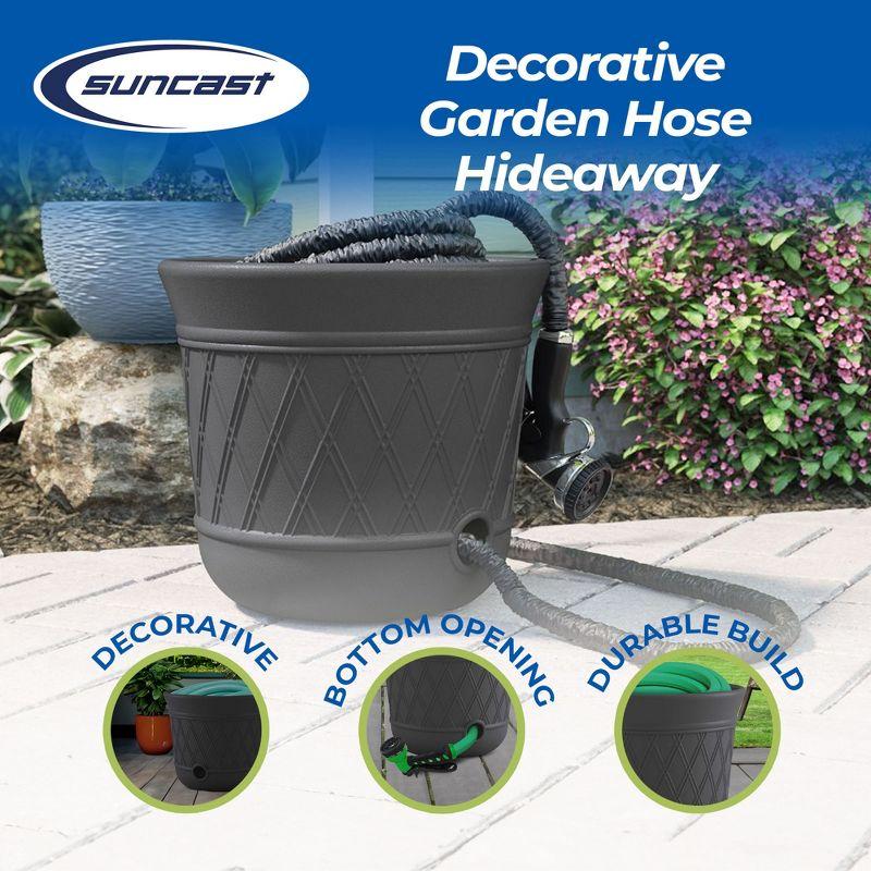 Suncast Plastic Stand Hose Pot