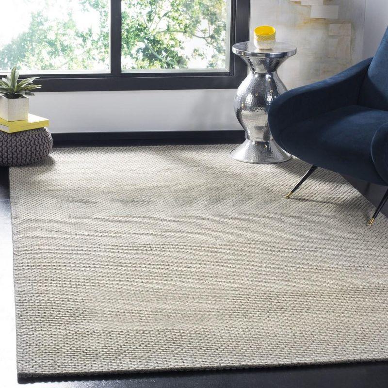 Coastal Charm Hand-Tufted Wool Blend 6' x 9' Gray Area Rug