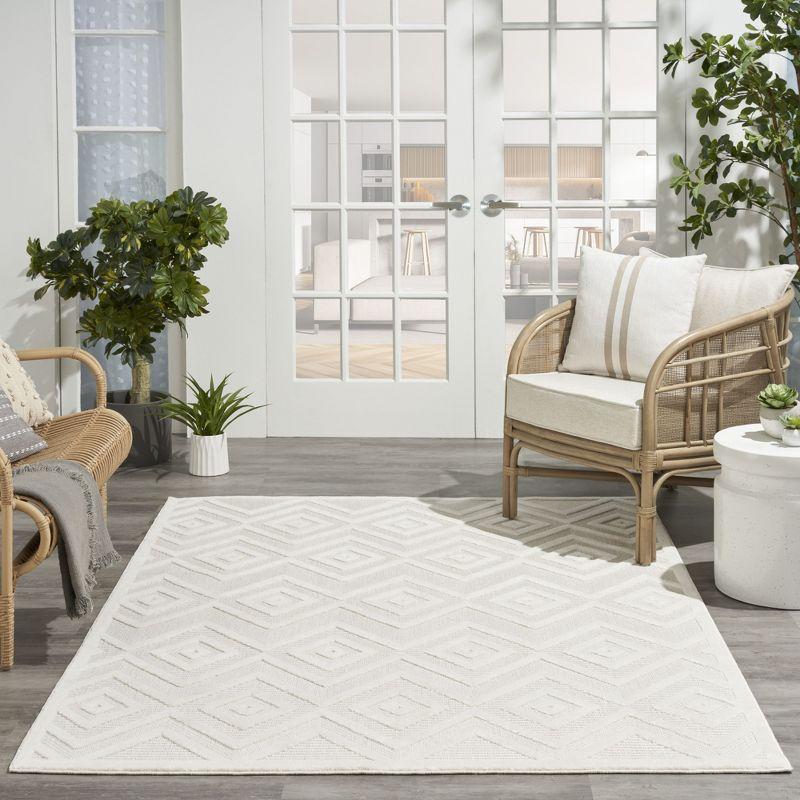 Nourison Versatile Diamond Geometric Flatweave Indoor Outdoor Area Rug Ivory/White 6' x 9'