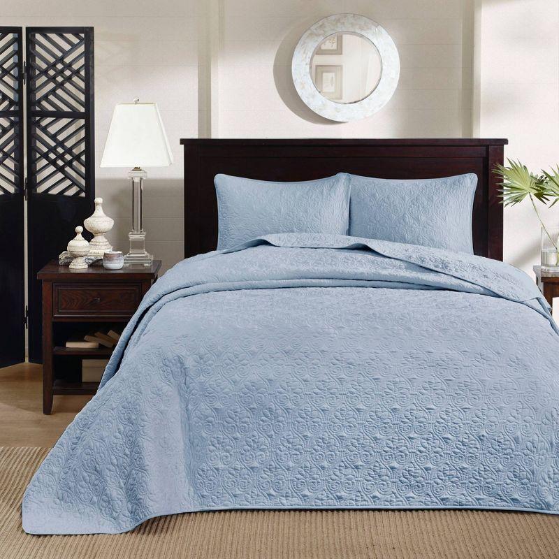 Quebec Reversible Coverlet Set