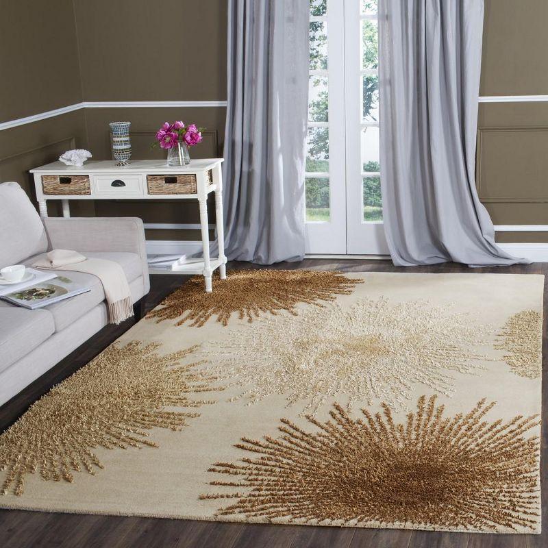 Soho SOH712 Hand Tufted Indoor Area Rug - Beige - 7'6"x9'6" - Safavieh.