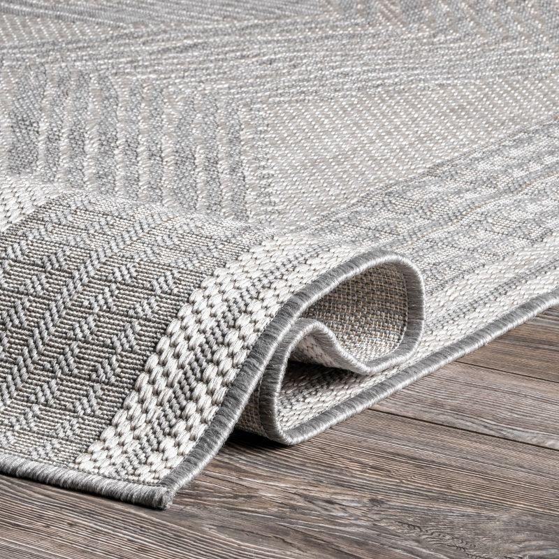 Modern Boho Light Grey Square Synthetic Indoor/Outdoor Rug