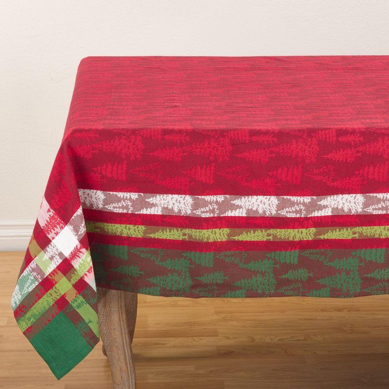 Saro Lifestyle Classic Plaid Christmas Tree Design Holiday Cotton Table Topper Tablecloth