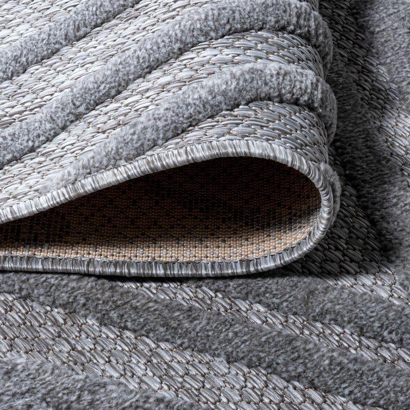 5'x8' Balansat Moroccan Diamond Indoor/Outdoor Area Rug, Light Gray - JONATHAN Y