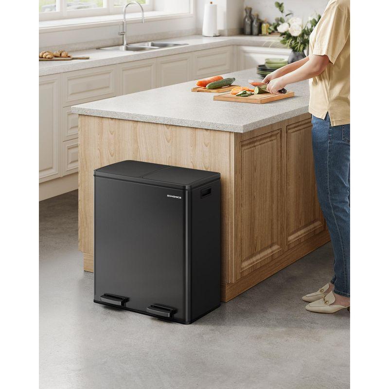 Songmics 2 x 8 Gallon Stainless Steel Multi-Compartments Trash Can with 15 trash bags