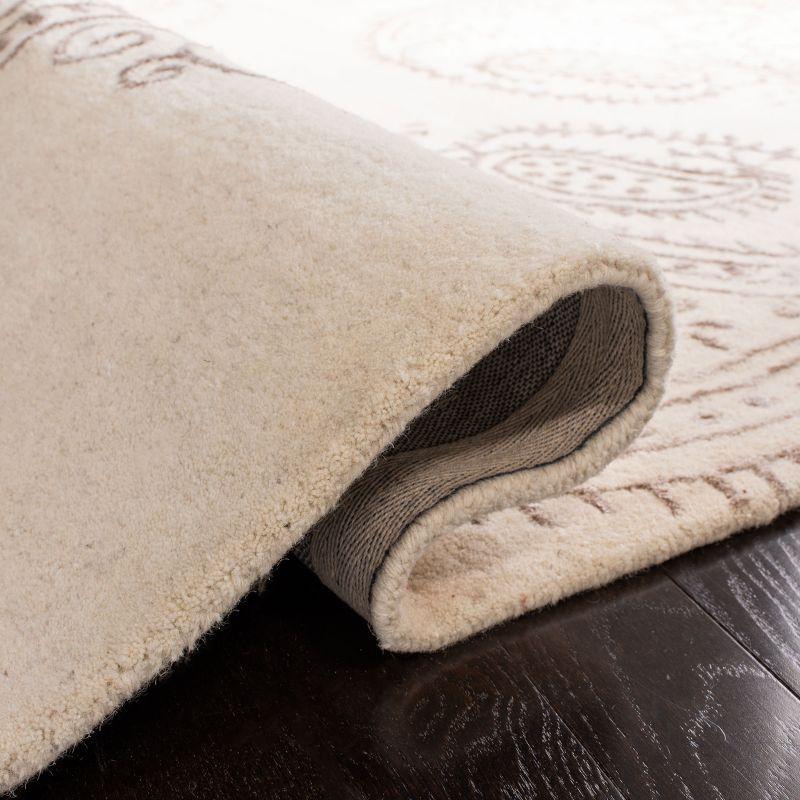 Bella BEL153 Hand Tufted Area Rug - Ivory/Beige - 6'x9' - Safavieh.
