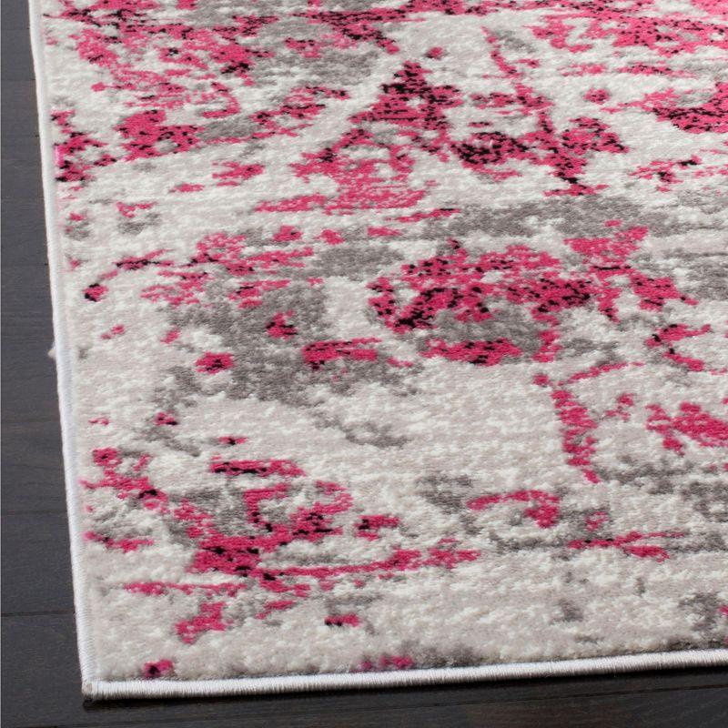 Medallion Bliss Pink and Ivory 4' x 6' Synthetic Area Rug