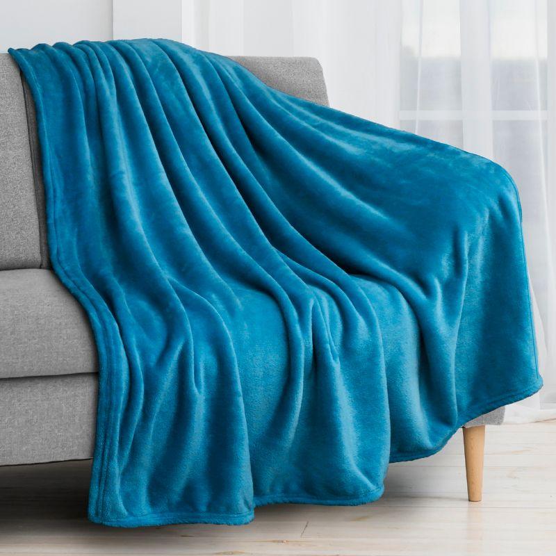 Turquoise Twin Size Fleece Flannel Throw Blanket