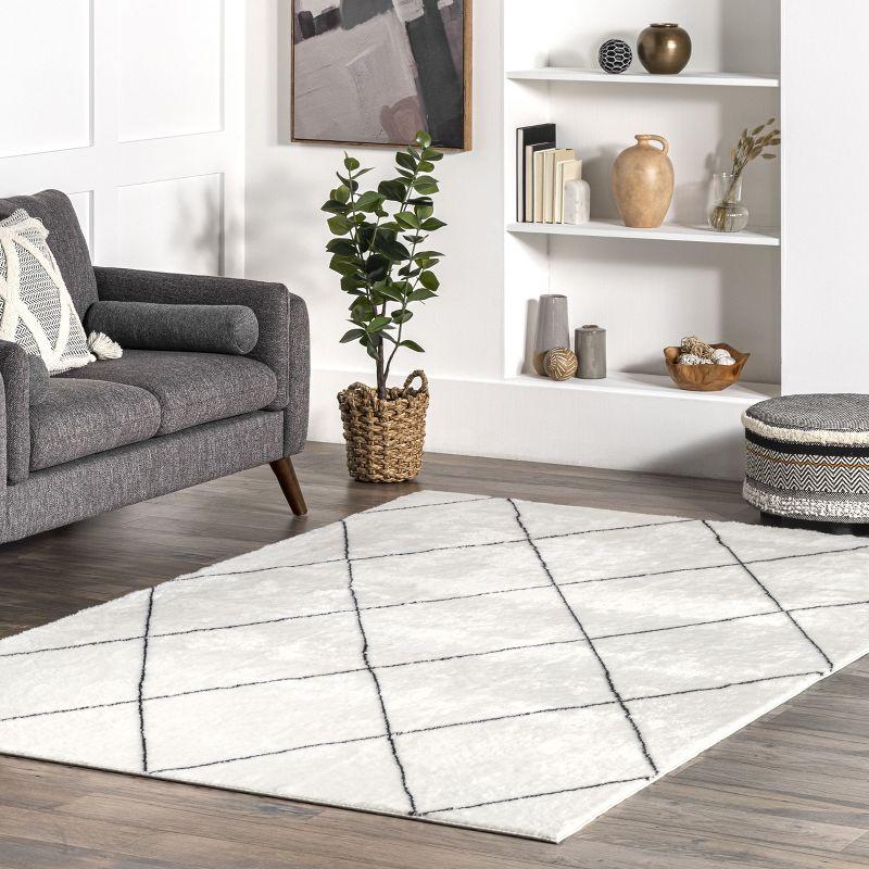Loon Peak® Addy Trellis Machine Washable Shag Ivory Area Rug