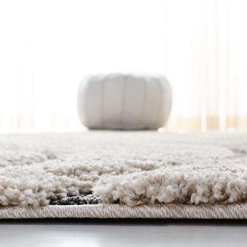 Cream & Grey Synthetic Rectangular Easy-Care Shag Rug