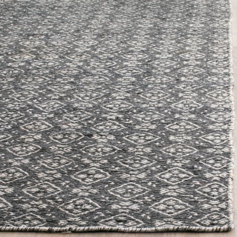 Ivory & Charcoal Handwoven Kilim Wool Rug 4' x 6'