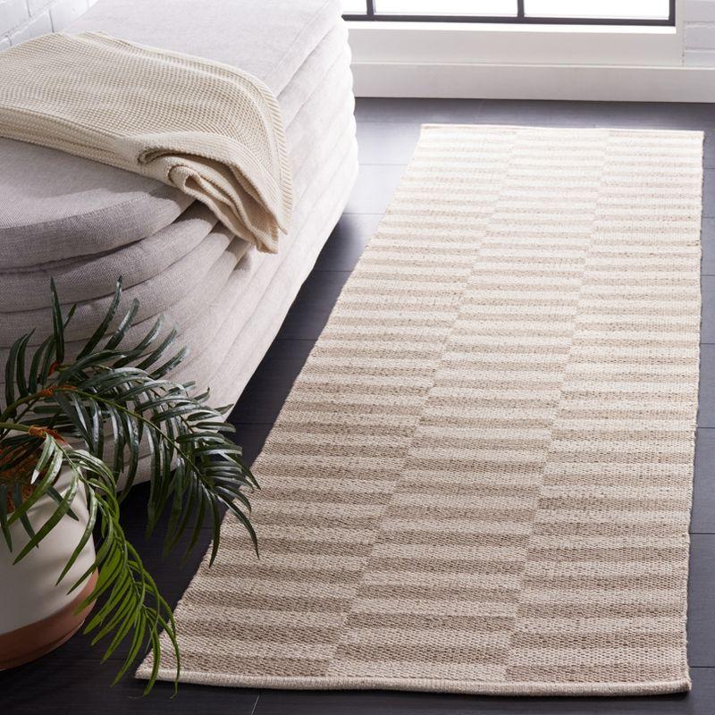 Montauk MTK715 Hand Woven Area Rug  - Safavieh