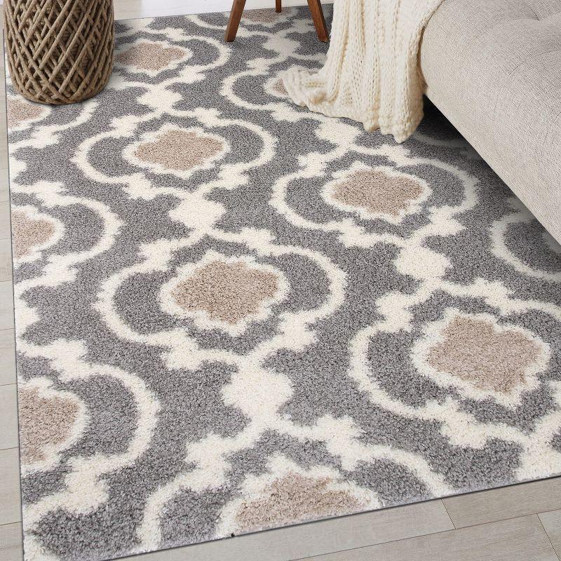 World Rug Gallery Cozy Moroccan Trellis Shag Area Rug - Gray 5'3" x 7'3"