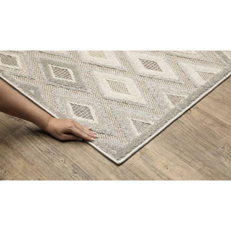 Oriental Weavers Tangier TAN02 Beige/ Grey Indoor Area Rug - 5'3" x 7'6"