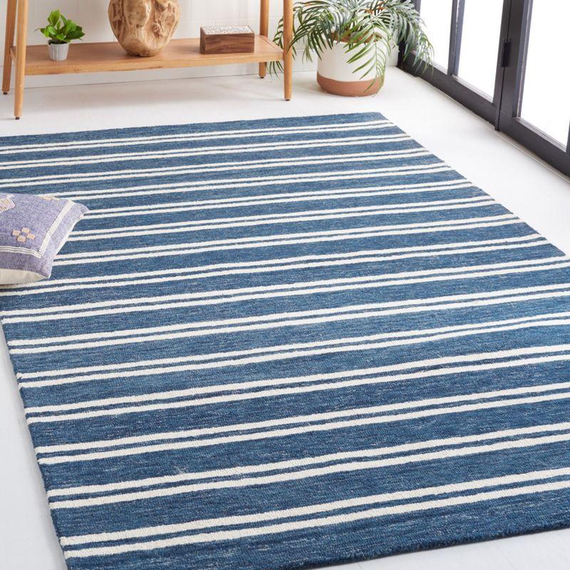 Metro MET604 Hand Tufted Area Rug  - Safavieh