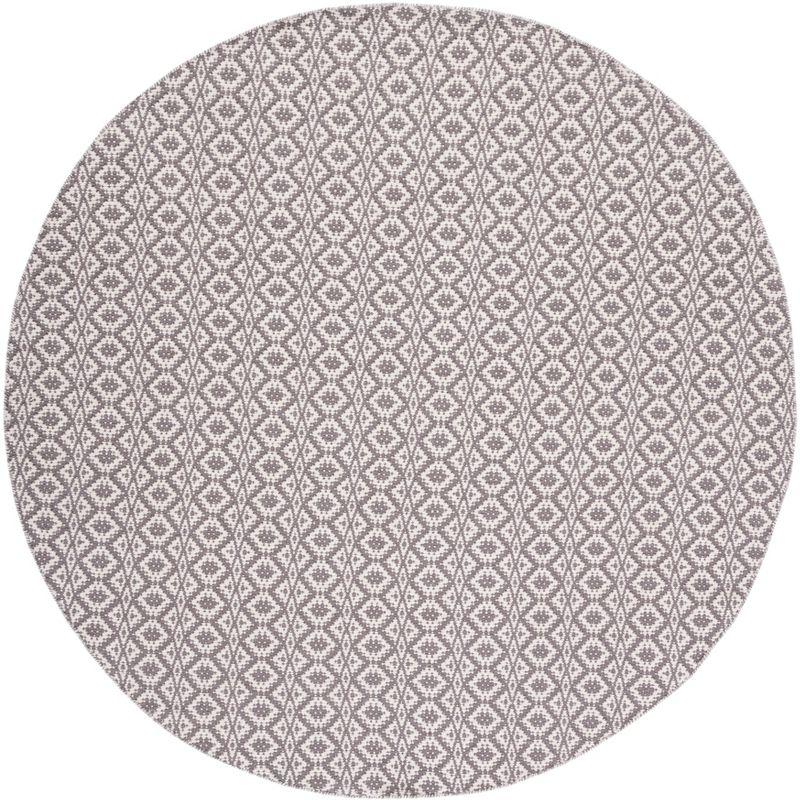 Montauk MTK716 Hand Woven Indoor Accent Rug - Ivory/Grey - 4' Round - Safavieh