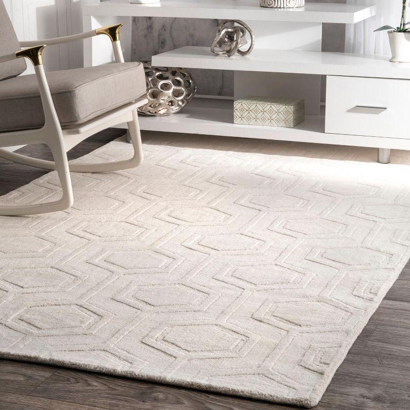 Nuloom Ambrose Geometric 6x9 Wool Indoor Area Rug for Living Room Bedroom Dining Room Kitchen, Ivory
