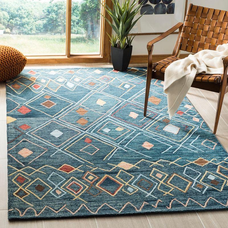 Handmade Blue Wool 3' x 5' Tufted Area Rug