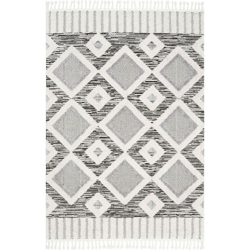 Silken Gray 5' x 7' Braided Geometric Shag Area Rug