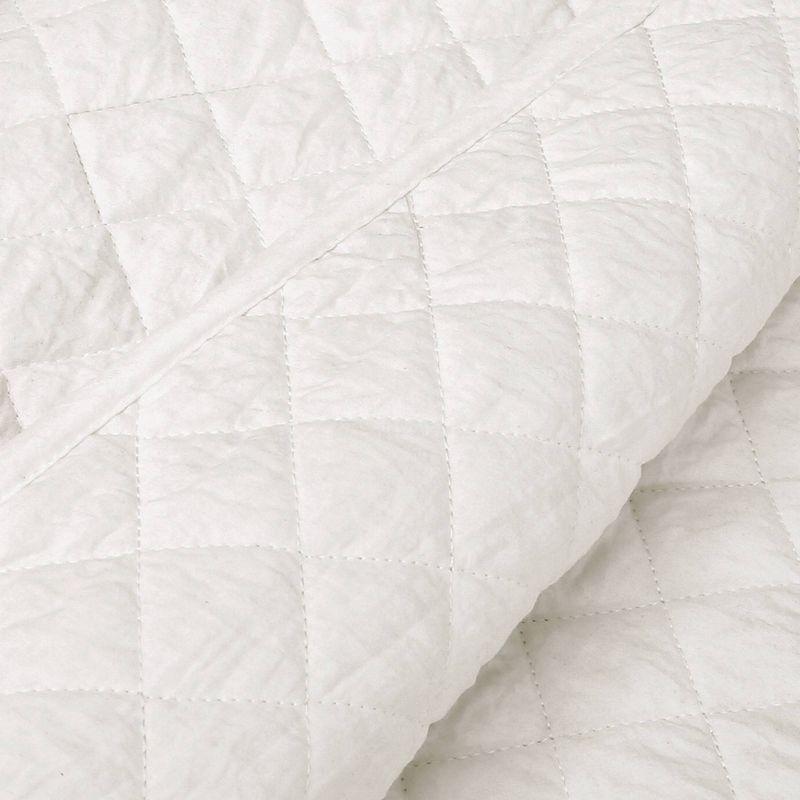 Lush Decor Ava Diamond Oversized Cotton Quilt White 3Pc Set Cal King