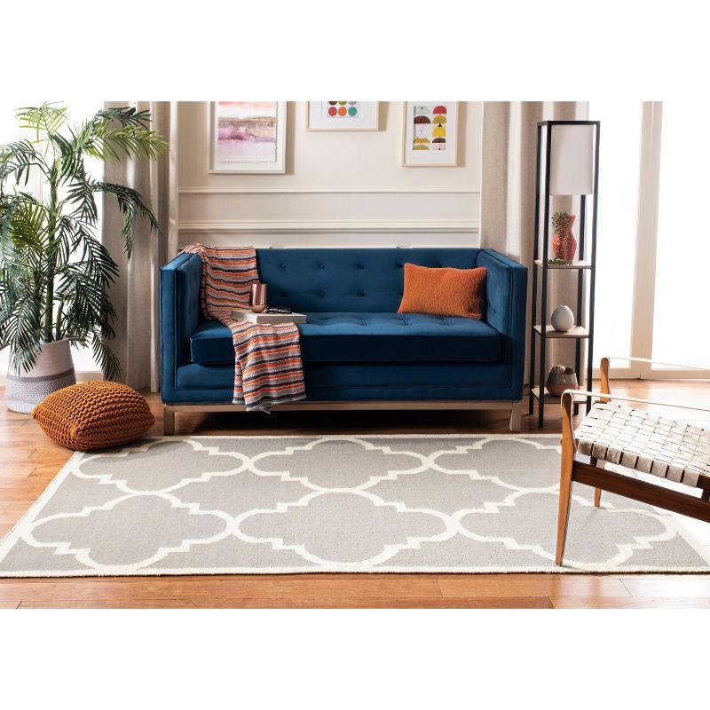Dhurries DHU633 Hand Woven Area Rug - Grey/Ivory - 5'x8' - Safavieh.