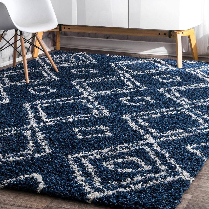 Reversible Easy-Care Shag Rectangle Rug in Lush Blue, 6'7" x 9'