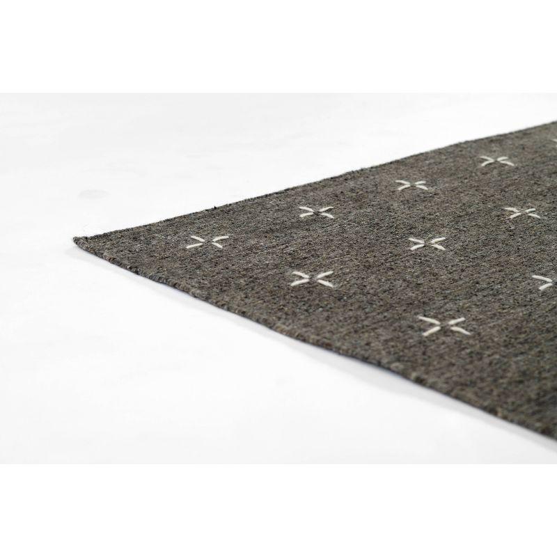 Momeni Oliver Cross Handloomed Rug