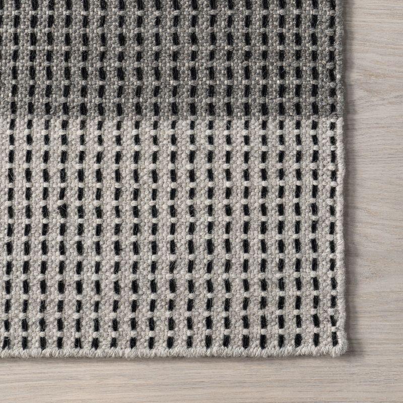 Nuloom Portland Plaid Wool Area Rug, 4' x 6', Grey