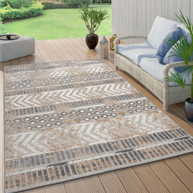 Bohemian Bliss Geometric Beige Indoor/Outdoor 7'10" x 10' Rug