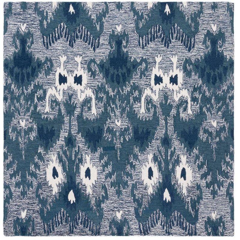 Ikat IKT652 Hand Tufted Area Rug  - Safavieh